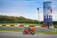 donington-no-limits-trackday;donington-park-photographs;donington-trackday-photographs;no-limits-trackdays;peter-wileman-photography;trackday-digital-images;trackday-photos